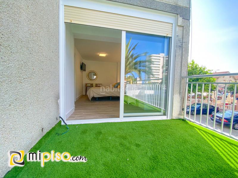 Foto c003a06b-1378-4997-a09f-cb81ea606801. Pis a Zona Playa Laredo