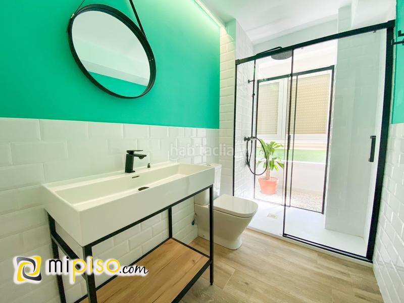 Foto c8e5655a-6850-47f7-a004-7f4fd169cf88. Pis a Zona Playa Laredo