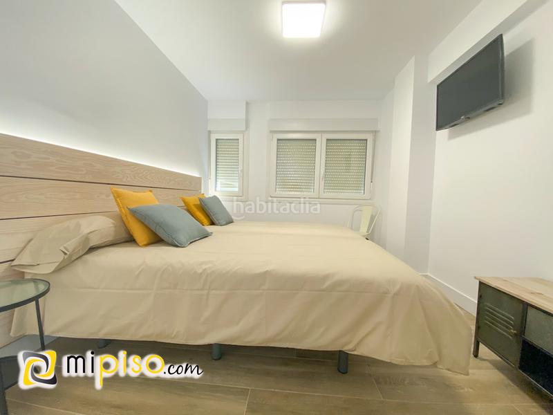 Foto f09cbc65-cee9-4b2c-af61-6205897096a1. Pis a Zona Playa Laredo