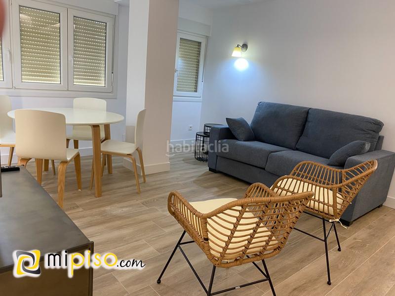 Foto f71404e3-dbf7-4384-9a91-6dd142316c2c. Pis a Zona Playa Laredo