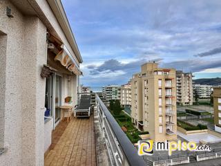 Àtic a Zona Playa. Desde inmobiliaria mi piso os presentamos este maravilloso ático