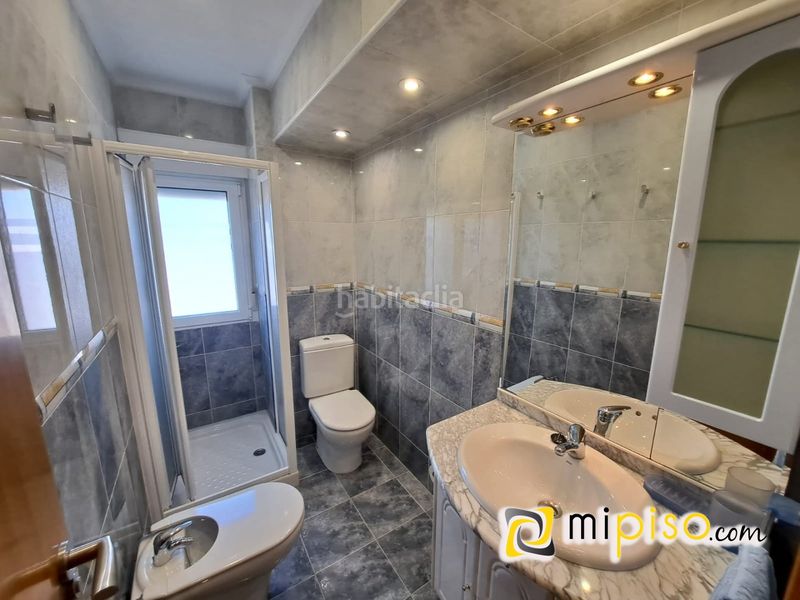 Foto e4b8256d-212f-4b96-a974-30ab1e9e4e24. Rent flat in de la libertad 80 in El Puntal Laredo