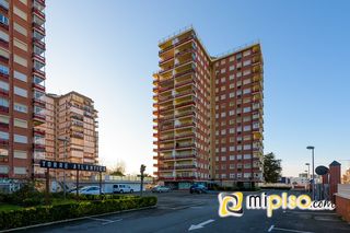 Location Appartement à Zona Playa. Alquiler temporada verano. 1ª quincena de julio 1.350 2ª quincen