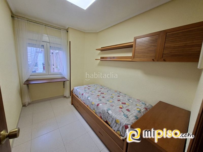 Foto e5f173b1-4376-493e-8cca-8d826706dd74. Lloguer pis a Zona Playa Laredo
