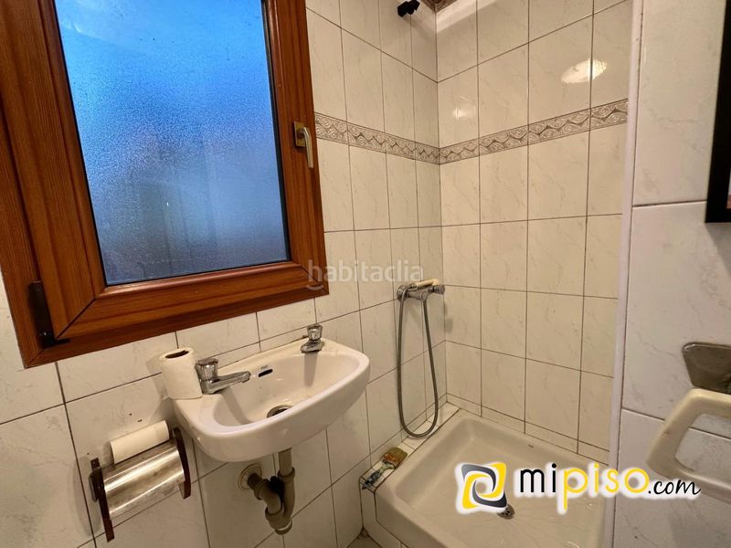 Foto 9d86bda1-bd9b-4cbf-bf0e-c1af5b1431e4. Casa a Ampuero
