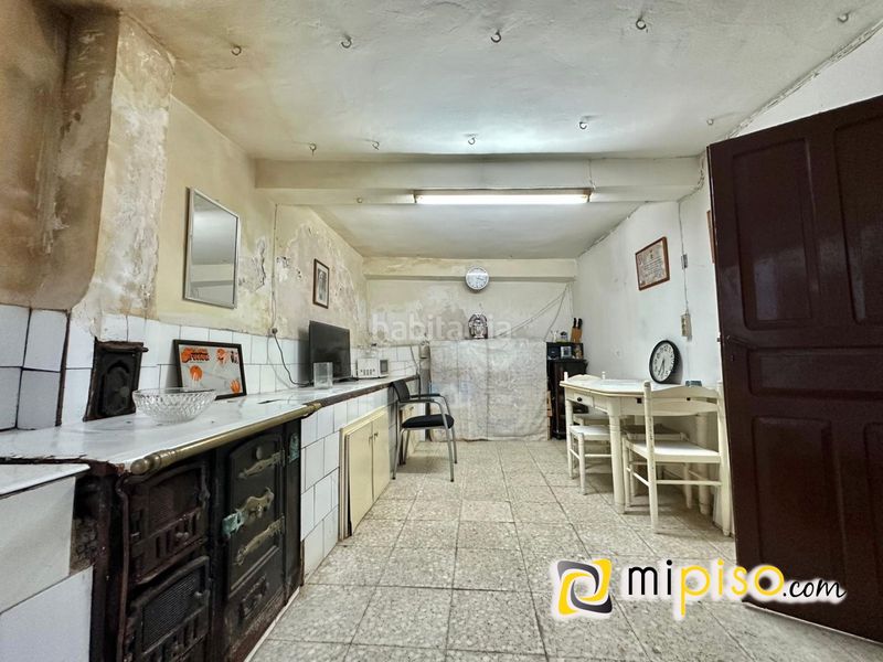 Foto dc37a411-49bb-43c3-b716-b187052b19b2. Casa a Ampuero