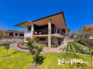 Chalet en Berria cuarta 22. Atención a todos los amantes del buen vivir en el paraíso coster