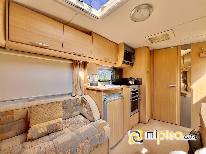 Foto 3e5786de-5e29-40a2-b1ac-9ecf9ccb54f1. Xalet amb calefacció a Voto