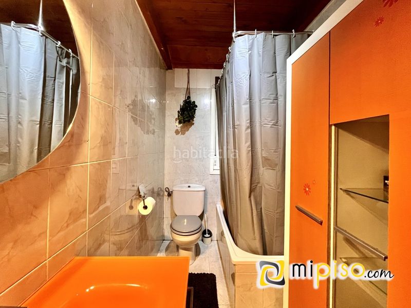 Foto b6f8a110-2e1b-4260-8a00-55ef9d914de4. Xalet amb calefacció a Voto