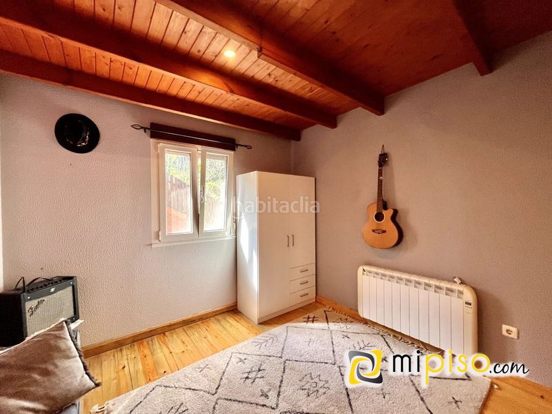 Foto d47931b1-e170-4d11-9ae9-ee4df1142d86. Xalet amb calefacció a Voto