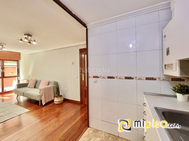 Foto 1cf1442f-8abb-44b6-a832-c343dbaf7e04. Pis amb calefacció a Santoña