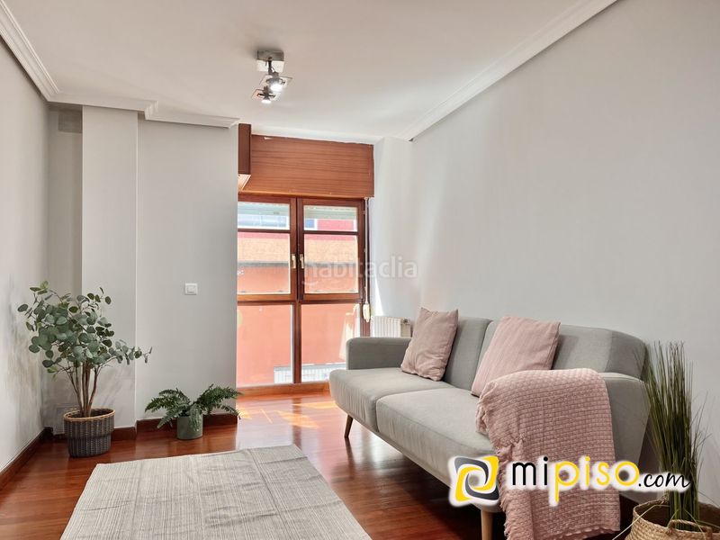 Foto 96605e38-5b6b-4a96-bafc-a0290affa654. Pis amb calefacció a Santoña