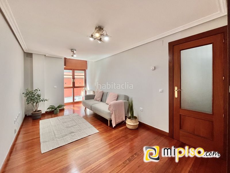 Foto ba389825-153a-4f67-902e-4d2f774b9c67. Pis amb calefacció a Santoña