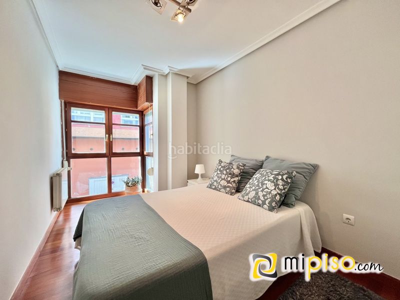 Foto d7275168-35bd-41de-ac05-487eb7496ba3. Pis amb calefacció a Santoña