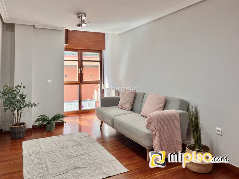 Foto fab3e0a1-c65a-4473-aebf-e4bdcccce466. Pis amb calefacció a Santoña