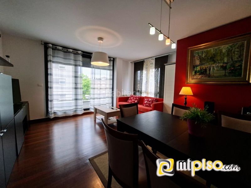 Foto 5a71cfaf-d4ec-41de-91b7-37d76120cf44. Pis amb calefacció aparcament a Santoña