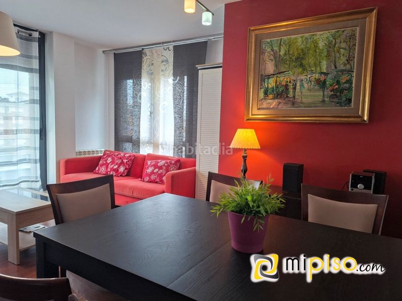 Foto b3352a79-f17b-4efd-a7f3-80eb9e9ed080. Pis amb calefacció aparcament a Santoña