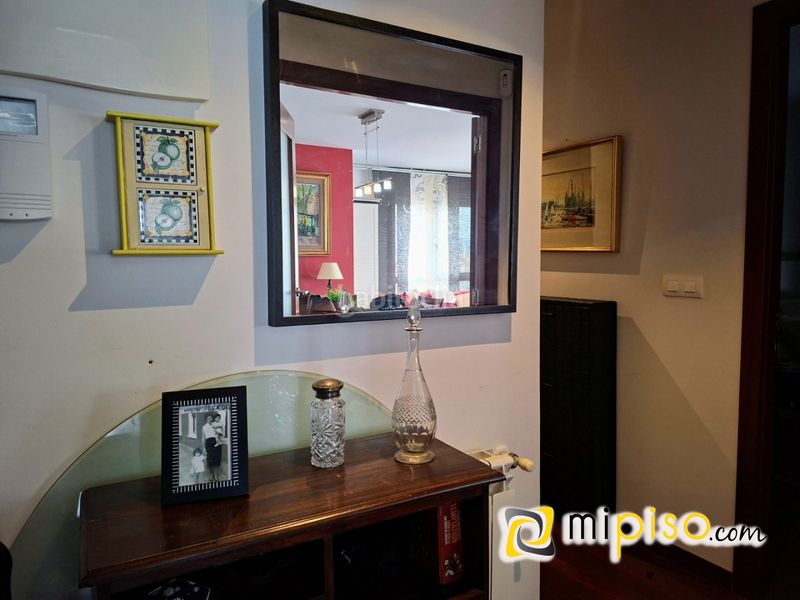 Foto e857af43-6440-433a-981d-c3f40d24cd25. Pis amb calefacció aparcament a Santoña