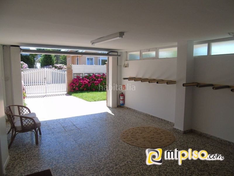 Foto 843d6019-10d0-41ab-958f-ca8320ddbea2. Casa amb calefacció aparcament a Santoña