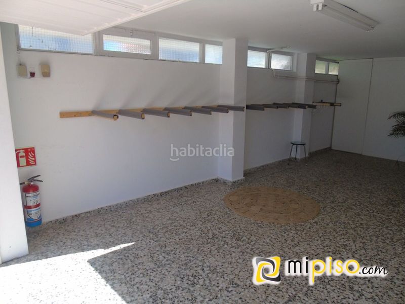 Foto 8d283e8d-9c0a-42c5-993d-1fc8dffc5e32. Casa amb calefacció aparcament a Santoña