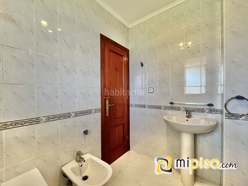 Foto 071a8b4a-501f-43c1-8264-0f9413c314eb. Xalet a bedul (el) 25 a Limpias