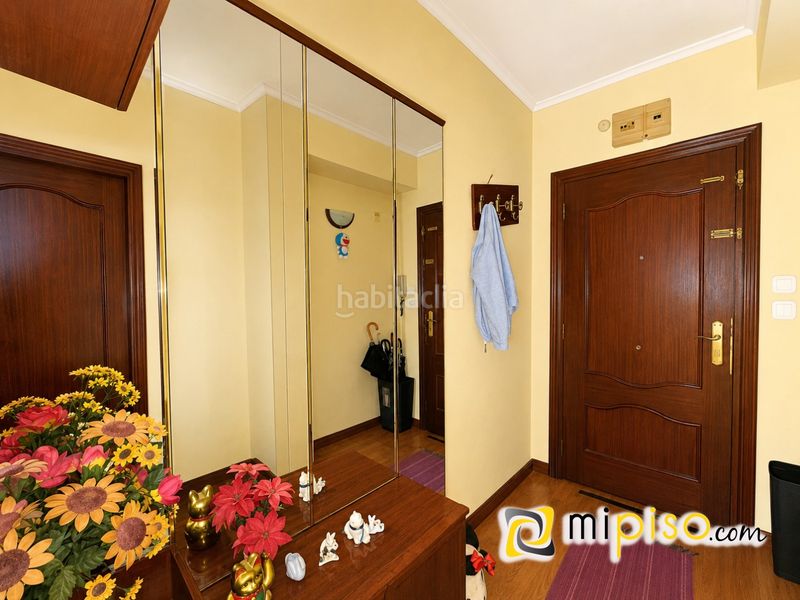 Foto 8a3e013d-9fe9-4ee9-8532-cdd198006c4d. Pis a Centro Laredo