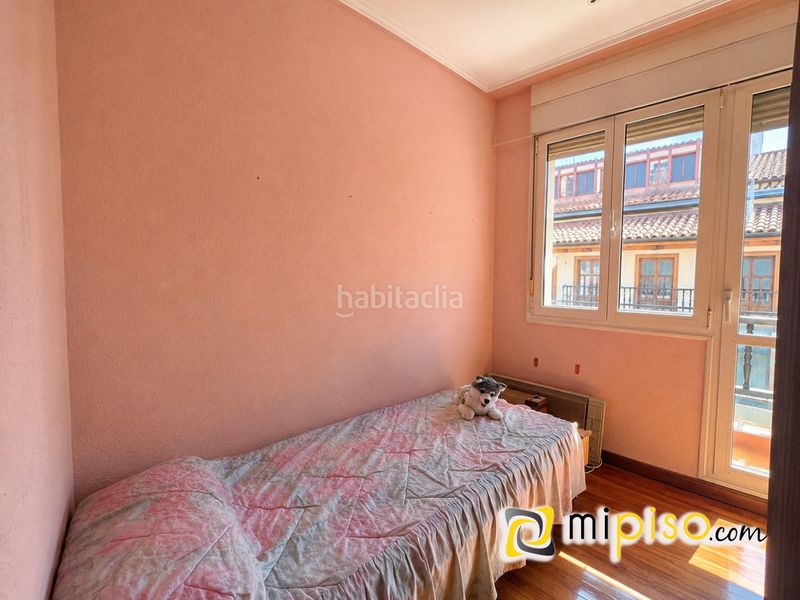Foto bcf67e1d-a15b-48a6-9b3d-4d52dfd71a7d. Pis a Centro Laredo