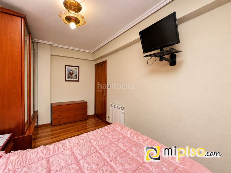 Foto f5966708-5af2-467f-a1ab-d33e696e634d. Pis a Centro Laredo