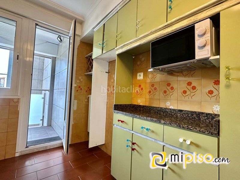 Foto 06f43ff2-a38b-41cd-98ab-aea90121d8cf. Piso en del ayuntamiento 19 desde inmobiliaria mi piso os presentamos este magnífico piso situado en pleno corazón , una vivienda que destaca por en Colindres
