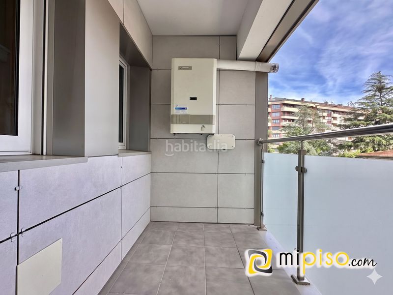 Foto c5bbd7d6-a217-44e2-b01e-8114fdbe91e5. Piso en del ayuntamiento 19 desde inmobiliaria mi piso os presentamos este magnífico piso situado en pleno corazón , una vivienda que destaca por en Colindres
