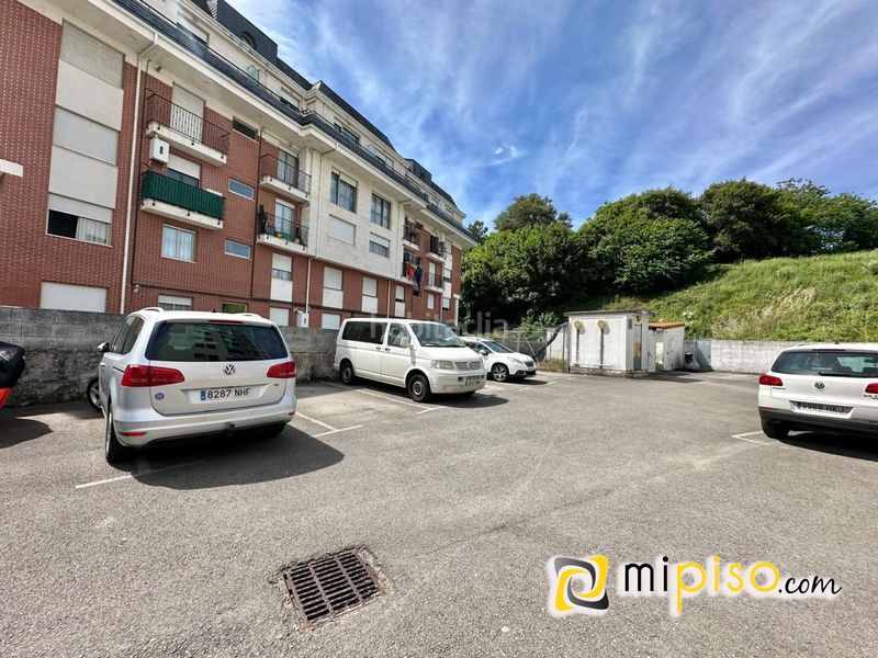 Foto f8e6436f-0649-4b07-96c2-341dc88bf4c1. Piso en del ayuntamiento 19 desde inmobiliaria mi piso os presentamos este magnífico piso situado en pleno corazón , una vivienda que destaca por en Colindres