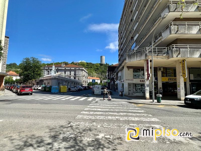 Foto ce757857-b96d-461c-8372-fa66e774099e. Lloguer pis amb calefacció a Centro Laredo