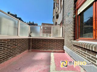 Pis  Pablo puente 6. Desde inmobiliaria mi piso te presentamos este espectacular piso