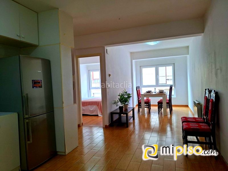 Foto c7abfdd4-3ba8-4739-8370-5752abb237f9. Pis amb calefacció a Santoña