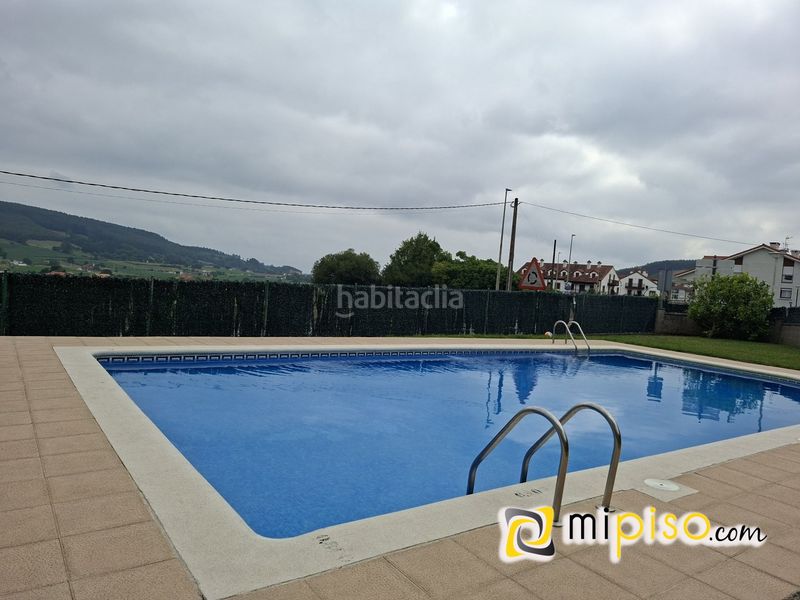 Foto fa363f5f-17cc-46f1-9112-102c5ff05268. Pis amb calefacció aparcament piscina a Meruelo
