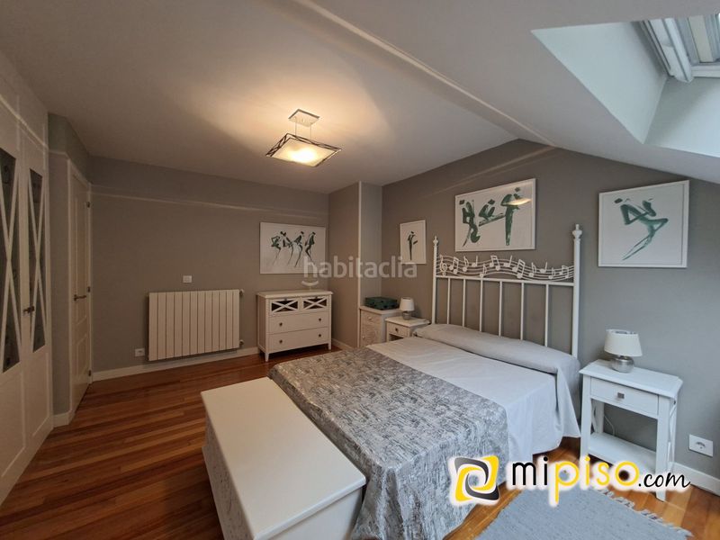 Foto b7cf88ec-15e8-49f1-b0c3-9a4e1409a17d. Xalet amb calefacció aparcament a Argoños