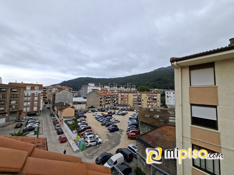 Foto 3c18237c-91ea-40b3-b5d8-53fea9a8c786. Pis amb calefacció aparcament a Santoña