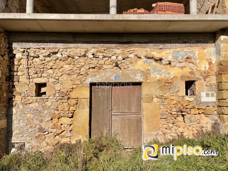 Foto 458d2056-331d-4f14-a0e3-fd341498e9c5. Casa a el solar 2 a El Callejo - La Pesquera - La Arenosa Laredo