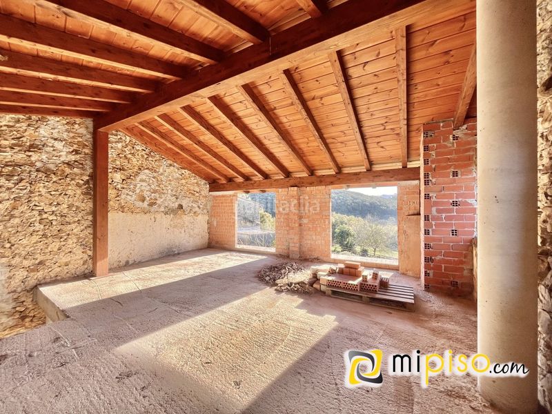 Foto ed3eb599-2395-43d0-bed2-6baadb9381a6. Casa a el solar 2 a El Callejo - La Pesquera - La Arenosa Laredo