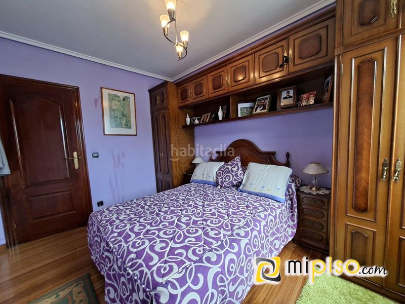 Foto d1c1dd21-e283-4a02-b049-dfaca74a0045. Pis amb calefacció a Santoña