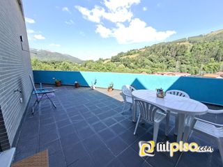 Flat in Ramales de la Victoria. Magnífico piso con tres terrazas, piscina y garaje en ramales. e