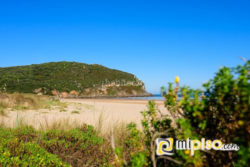Foto fc930033-7fbc-43a2-9f7e-412d0c4821a5. Pis amb calefacció aparcament piscina a Santoña