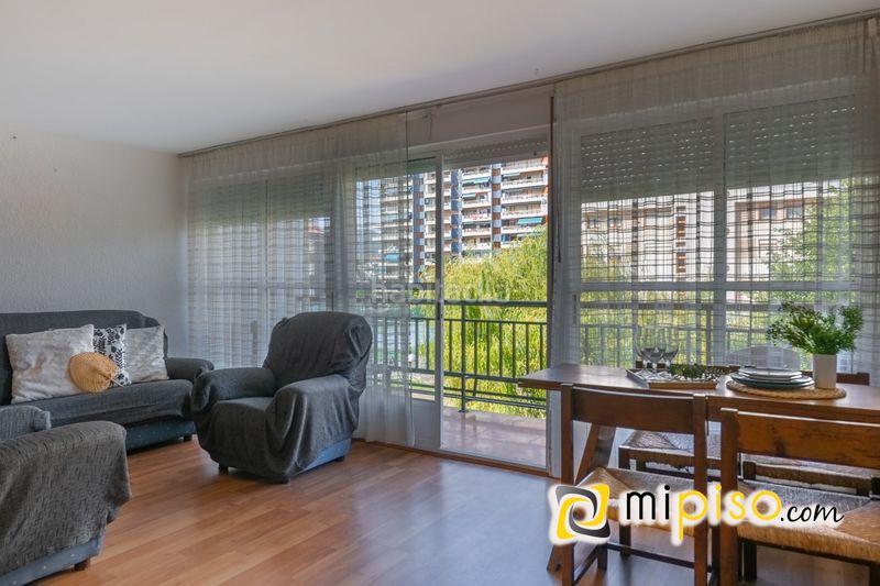 Foto 23828f0d-5a09-4a81-bb84-f8a18f5f27e6. Appartement dans republica de colombia 8 dans Zona Playa Laredo