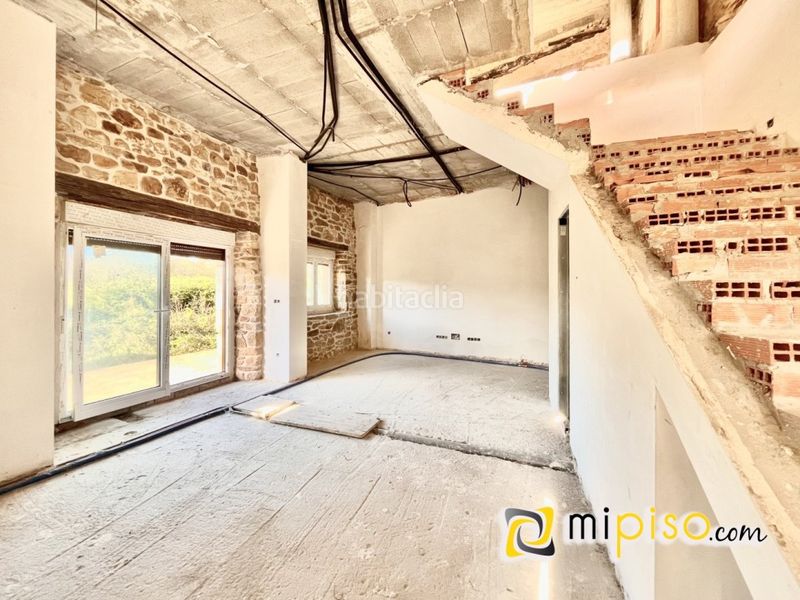 Foto 58e63150-d70b-4c1b-b00e-1760e0ca8f51. Casa amb calefacció a El Callejo - La Pesquera - La Arenosa Laredo