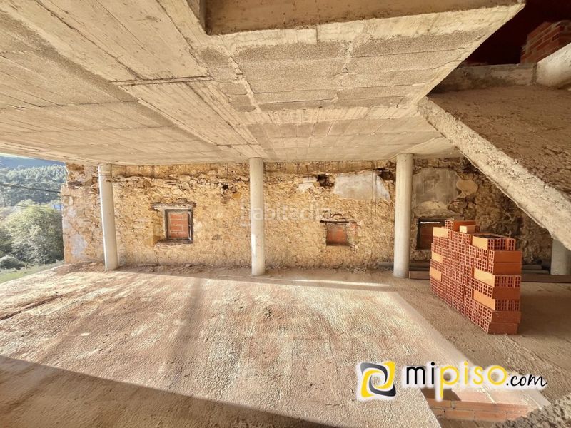 Foto 6cea1517-5b73-4c57-a475-79a48e5dd677. Casa amb calefacció a El Callejo - La Pesquera - La Arenosa Laredo