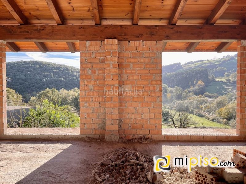 Foto ef5652ec-63cb-4d46-9a2d-3d0872ed6b73. Casa amb calefacció a El Callejo - La Pesquera - La Arenosa Laredo