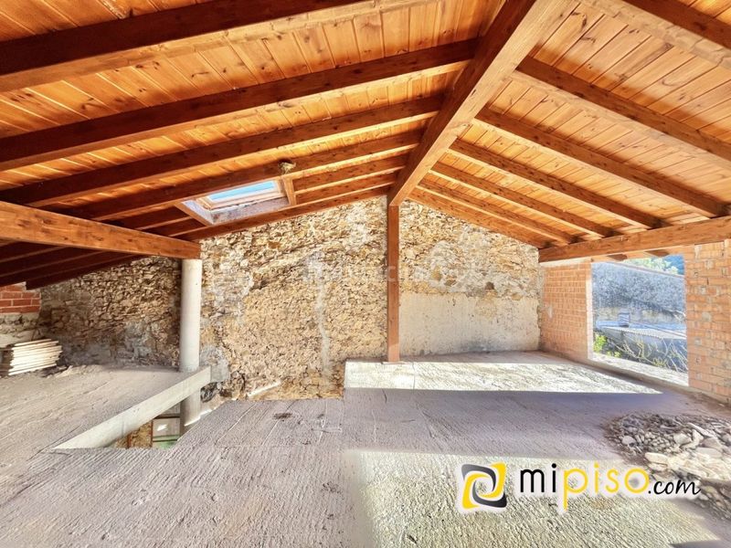 Foto ff473e1e-15e9-4b83-93fb-1521709bd391. Casa amb calefacció a El Callejo - La Pesquera - La Arenosa Laredo