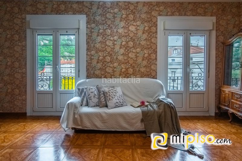 Foto 707e6c5d-7148-4fc0-b5a7-adcffe70c2e7. Pis a jose m pereda 8 a Centro Laredo