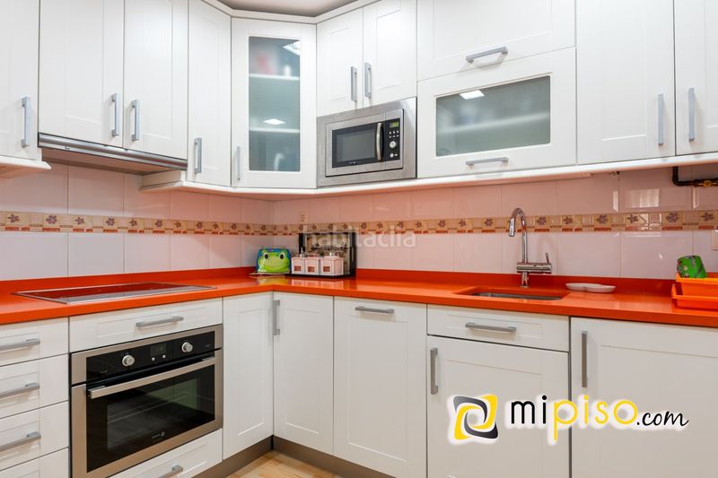 Foto 11cb12e3-f3da-4ba1-91ba-710885375c38. Flat in conde de albox 17 in Limpias