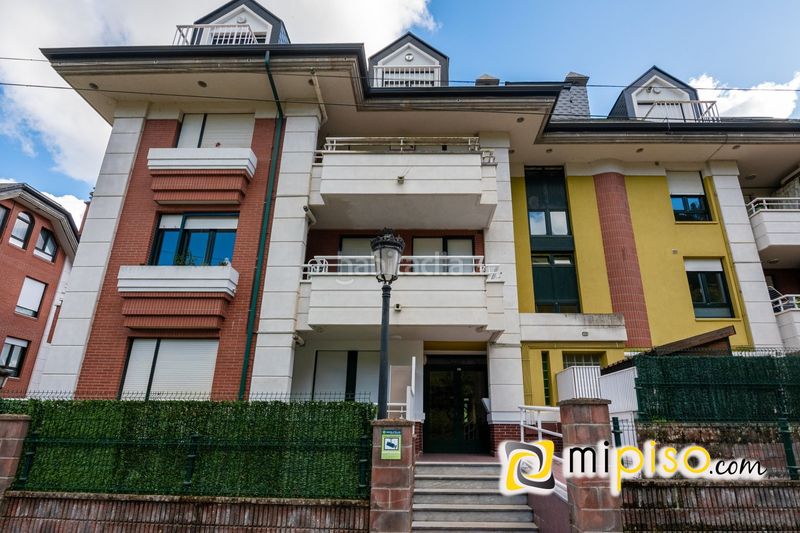 Foto 4dab99b9-007d-4aee-9ec0-bbb431c26355. Flat in conde de albox 17 in Limpias